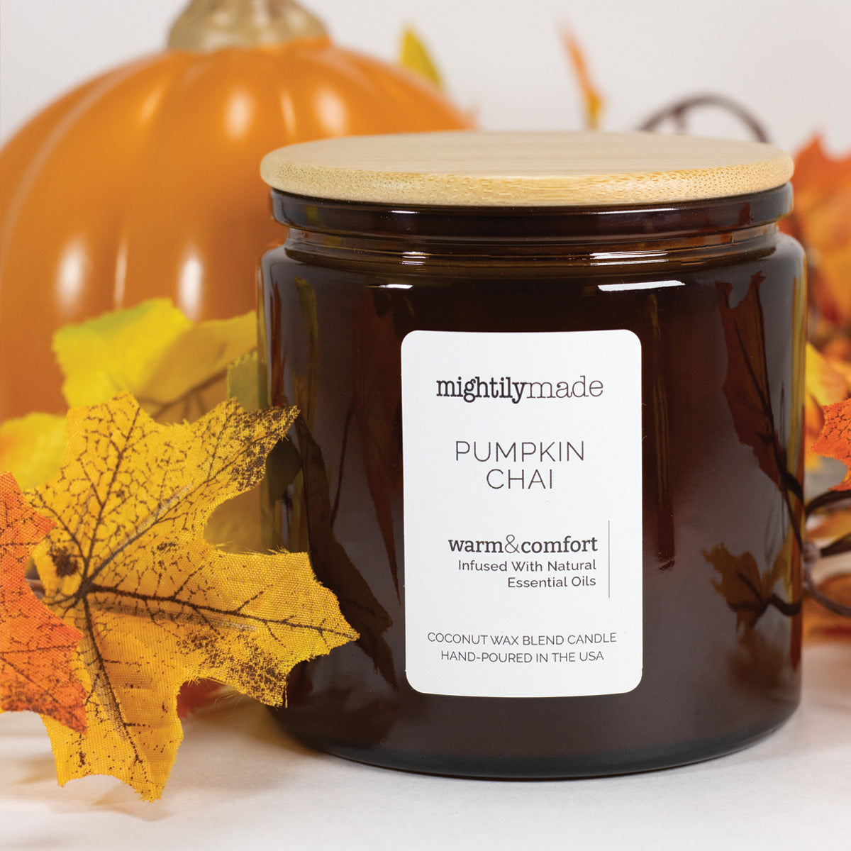 Pumpkin Chai Scented Candle With Decor