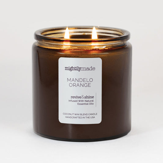 Mandelo Orange Candle Lit